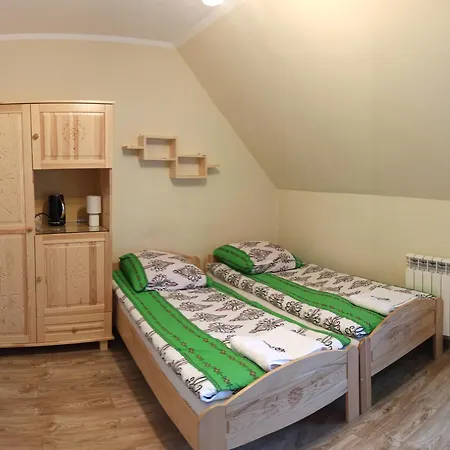 Rum i privatbostad U Basi *